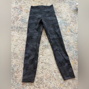 Lululemon Wunder Train High-Rise Tight 25"